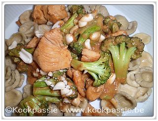 kookpassie.be - Wokschotel met kalkoen en broccoli