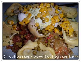 kookpassie.be - Pasta (Makro) opgevuld met parmahesp en rauwe groenten D2