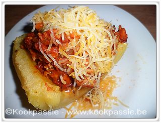 kookpassie.be - Spaghettipompoen met home made spaghettisaus van kippengehakt