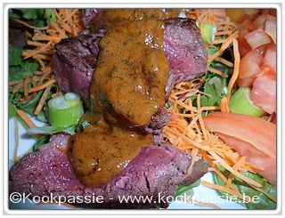 kookpassie.be - Paarde-entrecôte (Markt Gentbrugge) met rauwe groenten