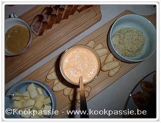 kookpassie.be - Aperitief - Feta Peppadew dip (1129) + Artichoc tapenade + kaasblokjes (Blok Lidl)