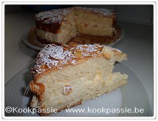 kookpassie.be - Biscuit met amandelen en vanillemoussevulling