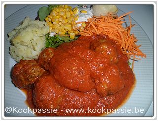 kookpassie.be - Gehakt - Balletjes in tomatensaus (Jeroen Meus)