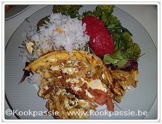 kookpassie.be - Omelet met witloof, tomaat en feta en sla, broccoli en bietencrème