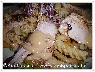 kookpassie.be - Rest kalfsvlees met tonijnsaus, koude spirelle en rauwe groenten
