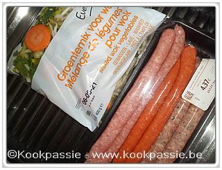 kookpassie.be - Wokmengeling (Colruyt) met varkenschipolata (9,97€/kg Colruyt) en tagliatelli (Soubry) 1/2
