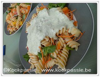 kookpassie.be - Kermis : Jaarlijks gerecht : Spirelli met rauwe groenten