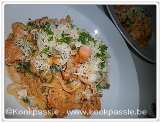 kookpassie.be - Kippengyros met Boursin light kruidenkaas en courgettes