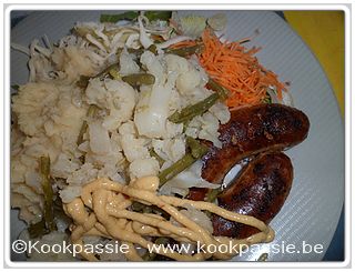 kookpassie.be - Worst met aardappelpuree en bloemkool