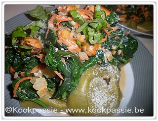 kookpassie.be - Tortellini Spinazie en ricotta (Lidl) met mosselen en spinazie
