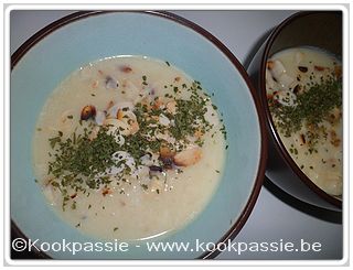 kookpassie.be - Witloof - Witloofroomsoep met amandelen