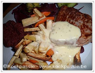 kookpassie.be - Steak met pastinaak en wortelfrietjes