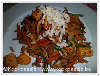 kookpassie.be - Pitavlees met wokgroenten en rijst