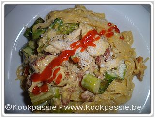 kookpassie.be - Spaghetti carbonara met kip, groene asperges en curry