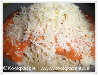 kookpassie.be - Spaghetti met Manna Spaghettisaus met look, sambal en light room